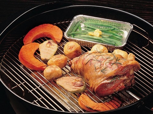 Гриль-барбекю угольный Weber Classic Kettle 47 см