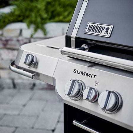 Газовый гриль-барбекю Weber Summit FS38 E